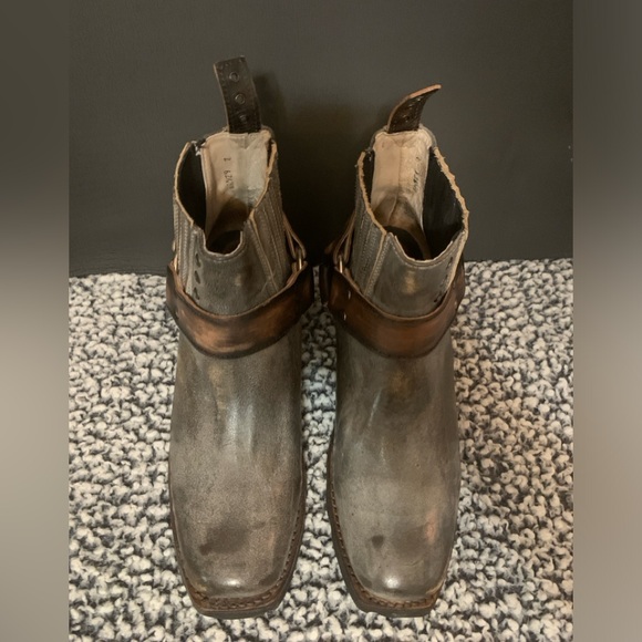 NWB Freebird distressed Whiskey ice boots in Gray, size 9 - Picture 3 of 10